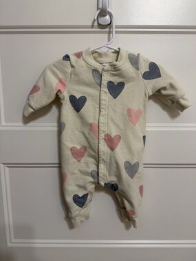 Angel Dear Cream Heart-Print Terry Romper